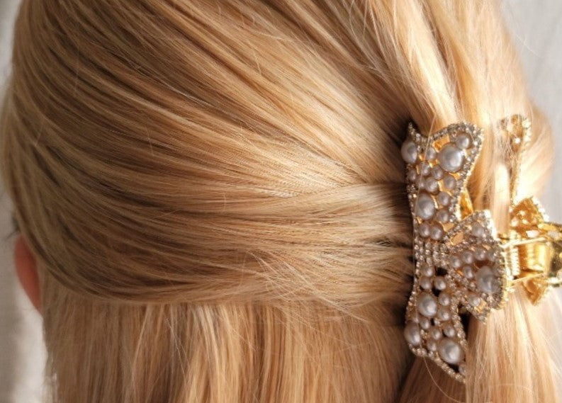 Pearl and crystal hair claw