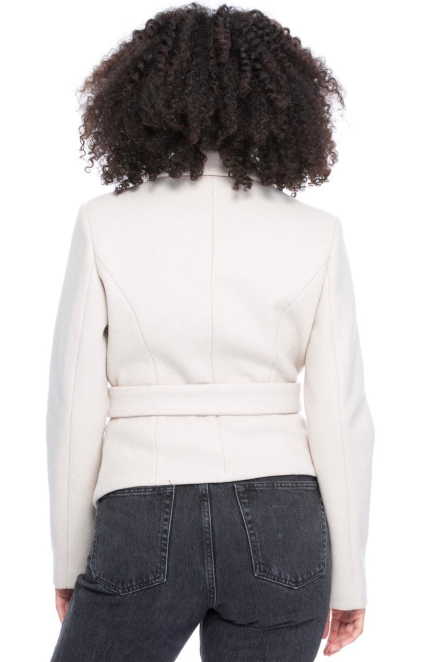 Short Vegan Wool Jacket