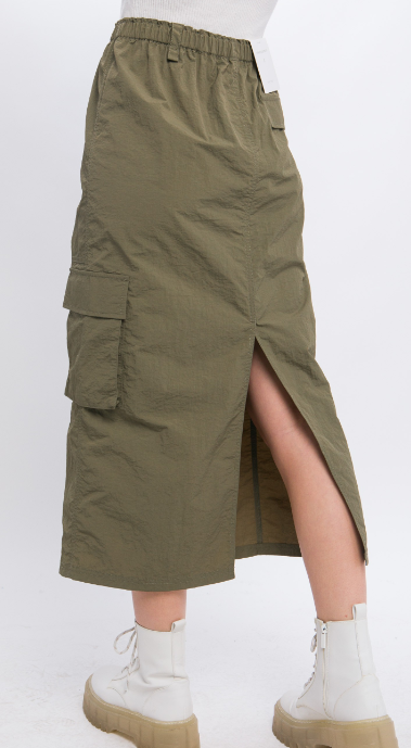 Cargo Skirt With Side Pocket Detail And Rear Slit