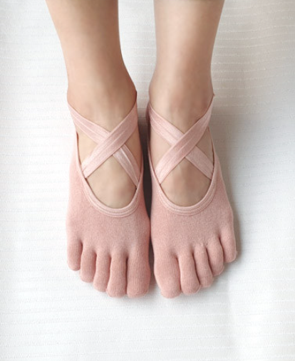 
                  
                    Yoga & Pilates anti-slip toe socks
                  
                