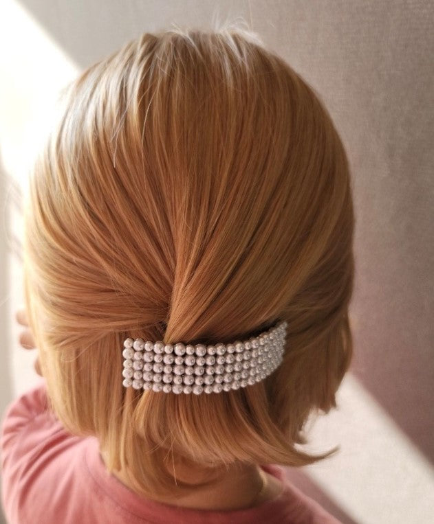 
                  
                    Curved pearl and crystal hair clip
                  
                