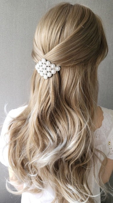 
                  
                    Pearl and crystal hair clip
                  
                