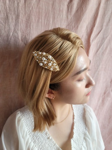Crystal and Pearl leaf hair clip