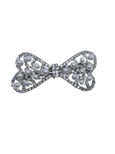 Pearl and crystal hair clip