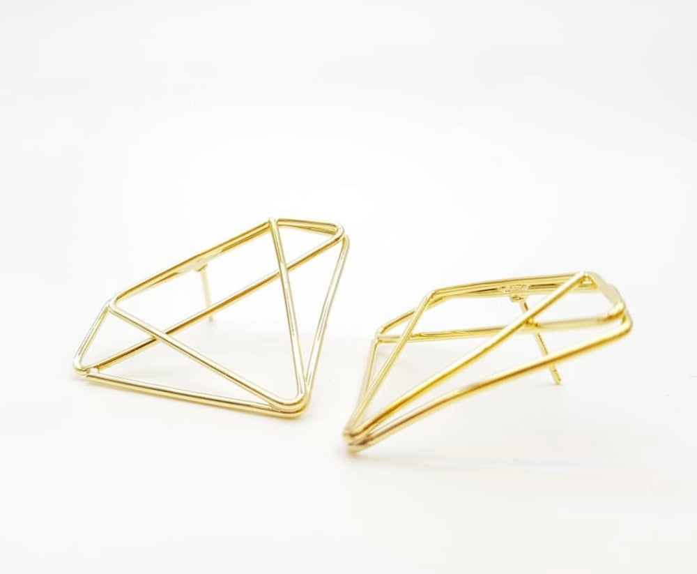 
                  
                    Diamond shaped earrings
                  
                
