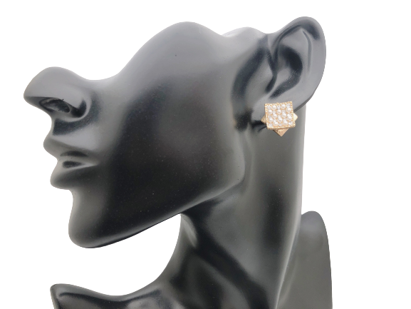 
                  
                    Pearl and crystal earrings
                  
                