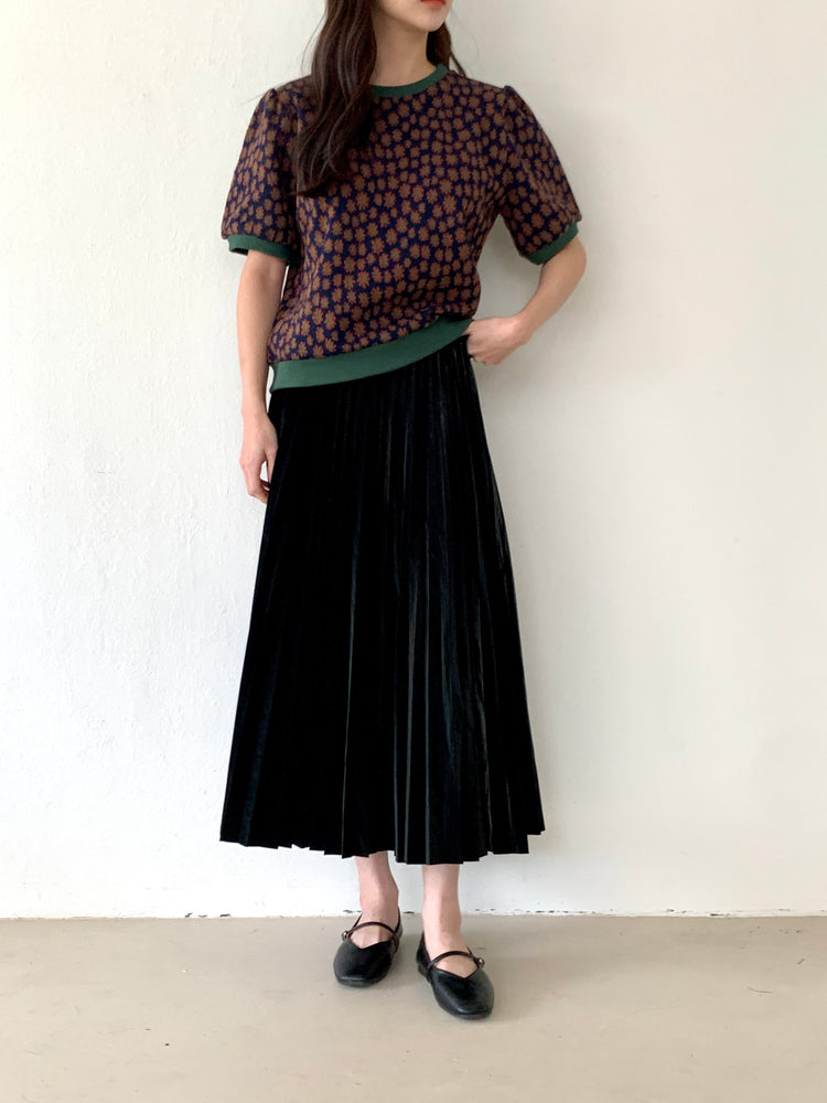 
                  
                    Faux leather Pleated Skirt
                  
                