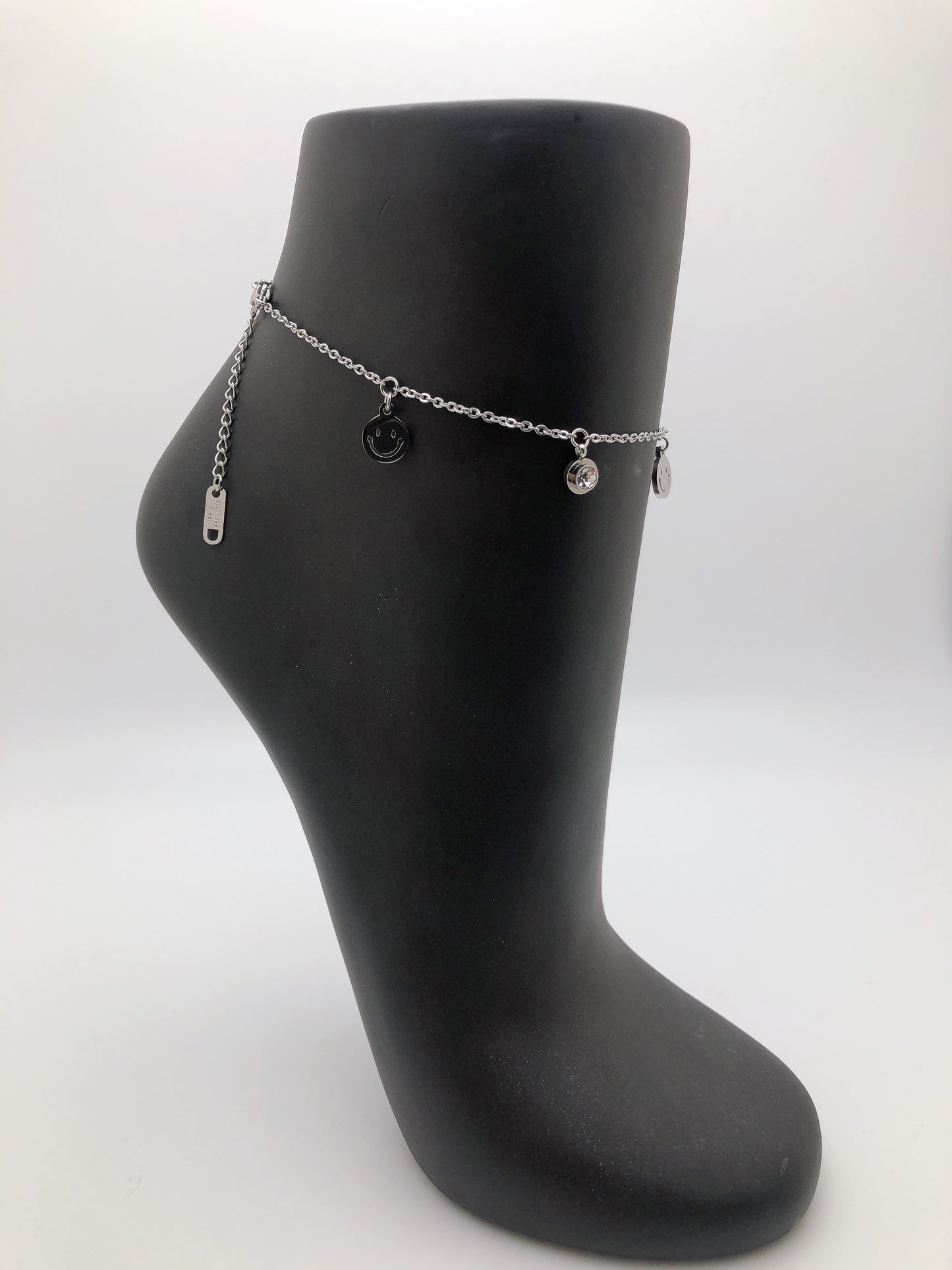 
                  
                    Anklet
                  
                