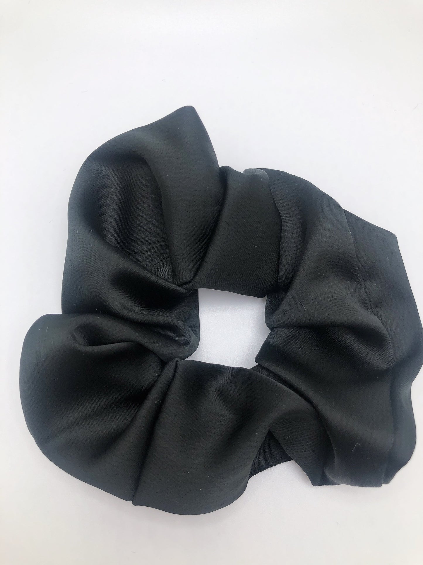 
                  
                    Solid Color Hair Scrunchie
                  
                