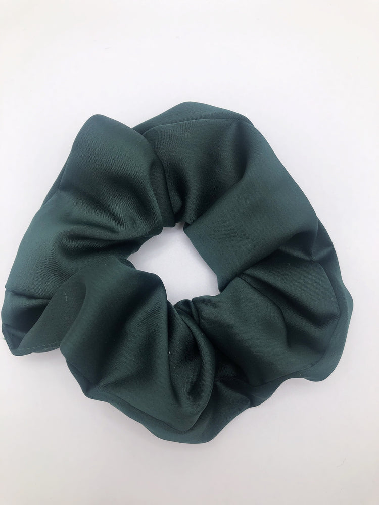 
                  
                    Solid Color Hair Scrunchie
                  
                