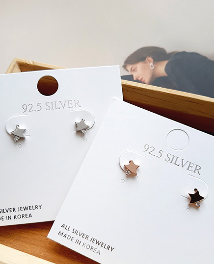 
                  
                    Star silver earrings
                  
                
