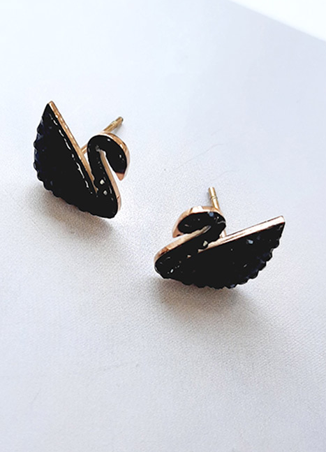 
                  
                    Swan earrings
                  
                